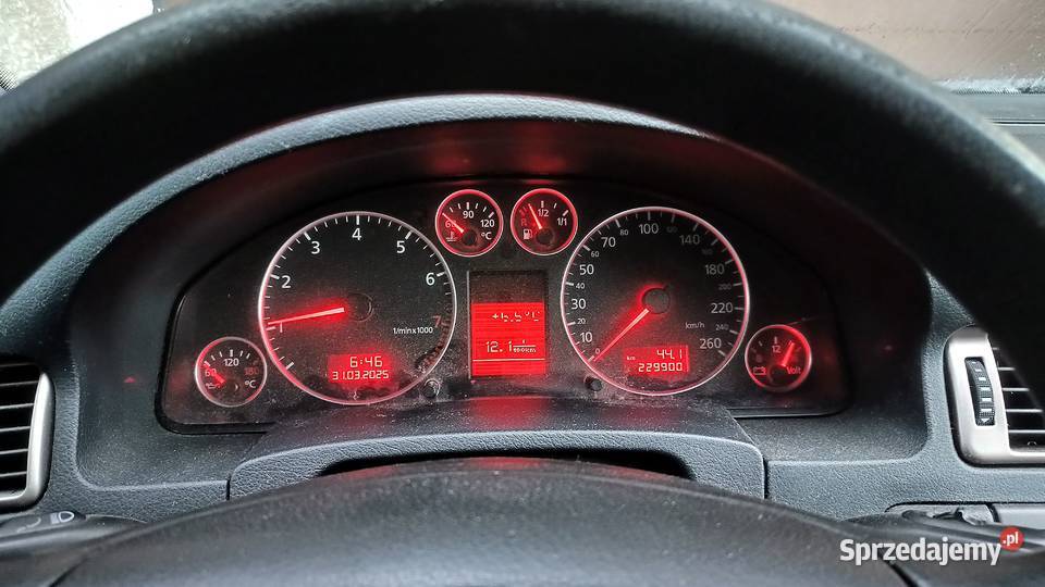 Audi A6 C5 24 LPG Avant Lakier oryginal 230000km