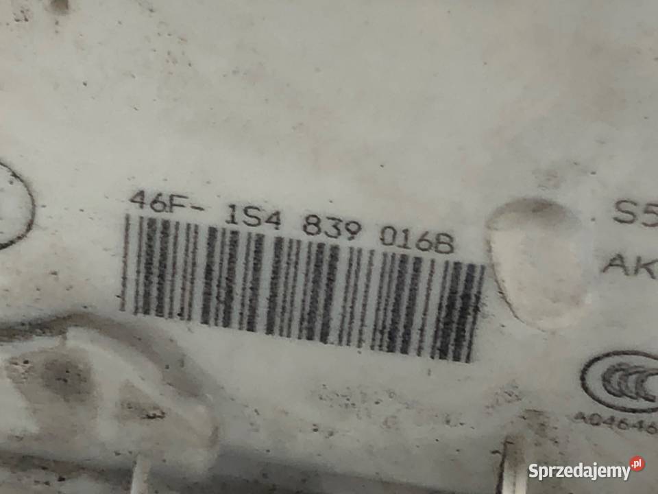 ZAMEK DRZWI PRAWY TYŁ SKODA FABIA II Hatchback