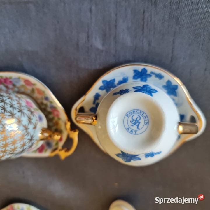 Porcelanowa mini waza 1 dekada XXI w 5