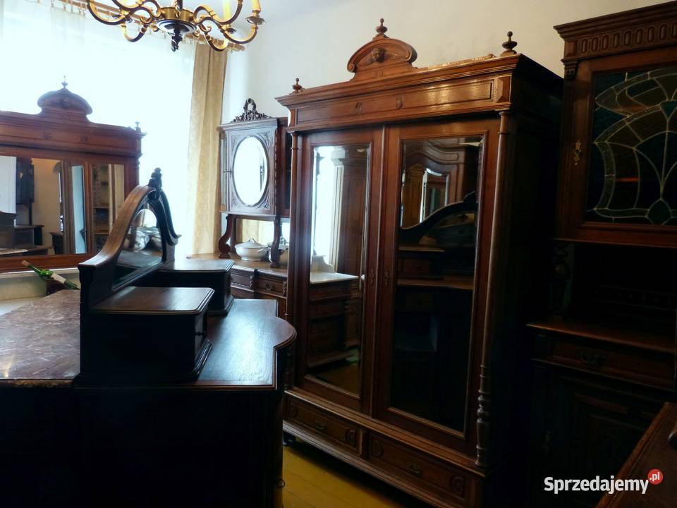 Piękna biblioteka ludwikowska orzechsklep Dąbrowa Górnicza