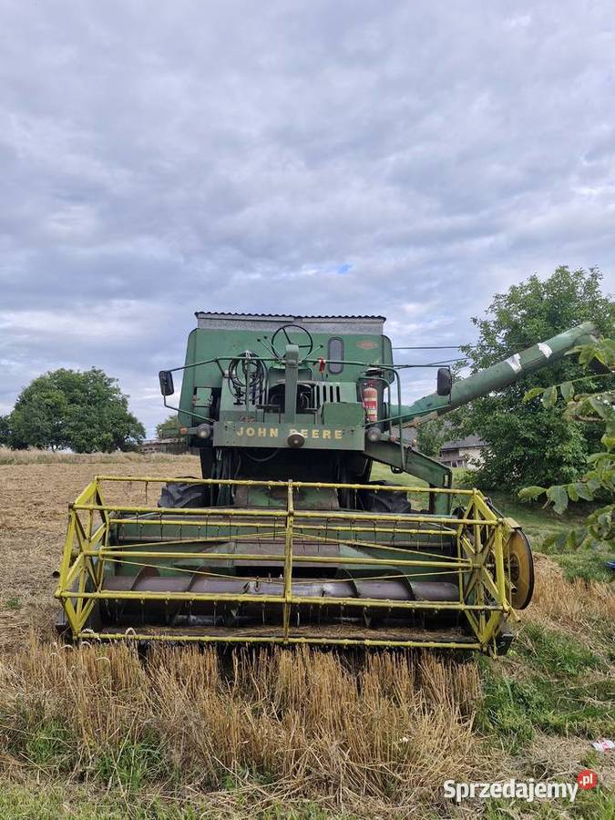 Kombajn zbożowy John Deere 630 Maszyny rolnicze Sieciechowice