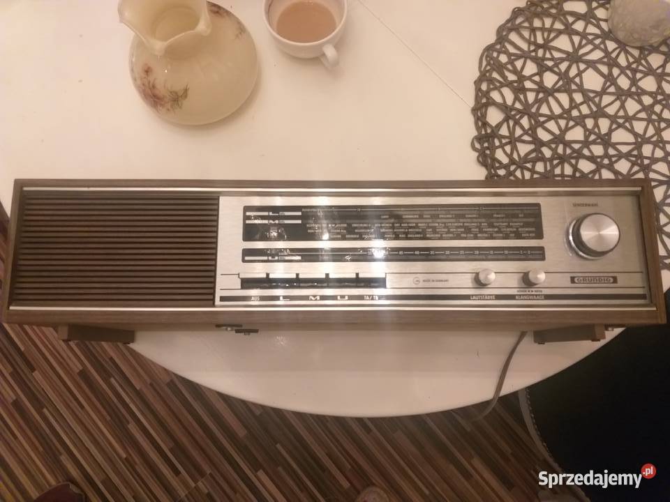 Kolekcjonerskie radio firmy GRUNDIG typ 115 lata 70-te