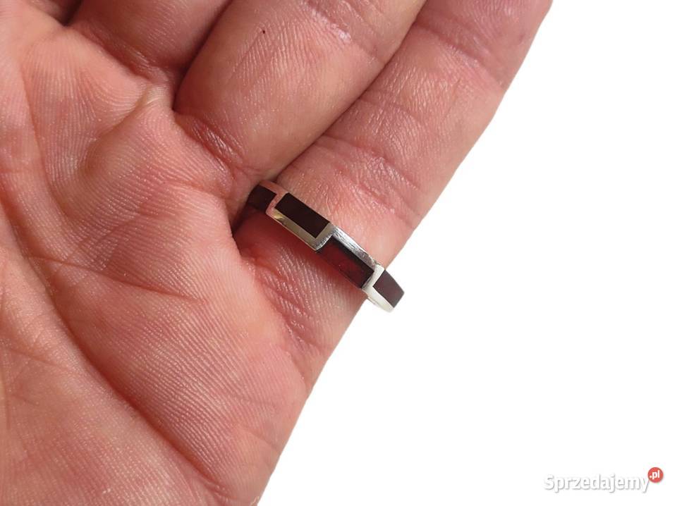 7546 Obrączka z Wiśniowymi Bursztynami opolskie Kędzierzyn-Koźle sprzedam