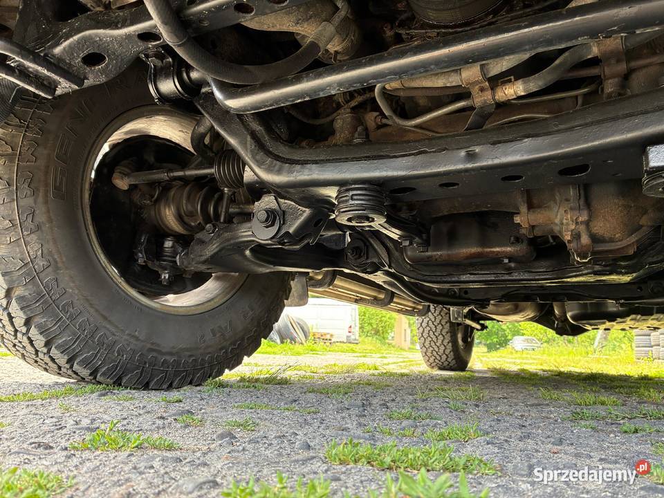 TOYOTA LAND CRUISER 120 PRADO lakier metallic Jarosław