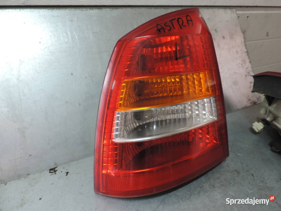 LAMPA TYŁ LEWA OPEL ASTRA II G 2 SEDAN osobowe