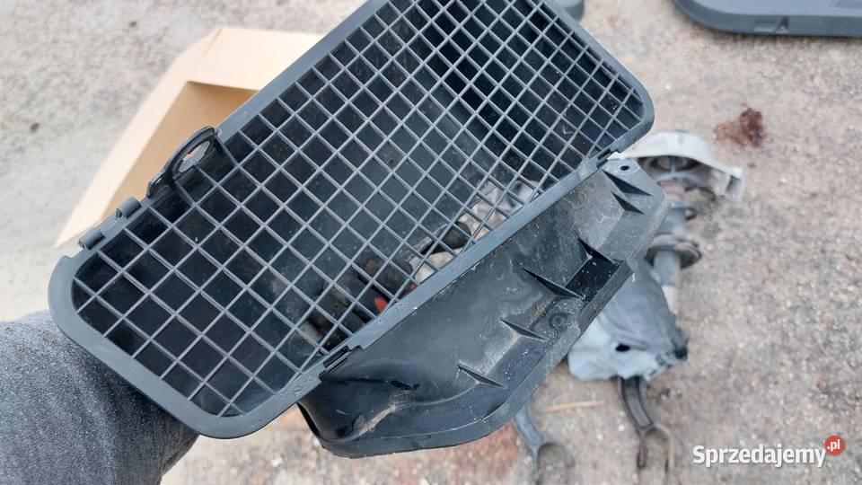 8K1819904 Wlot powietrza dolot Audi A4 B8 A5 Pozostałe Sępólno Krajeńskie