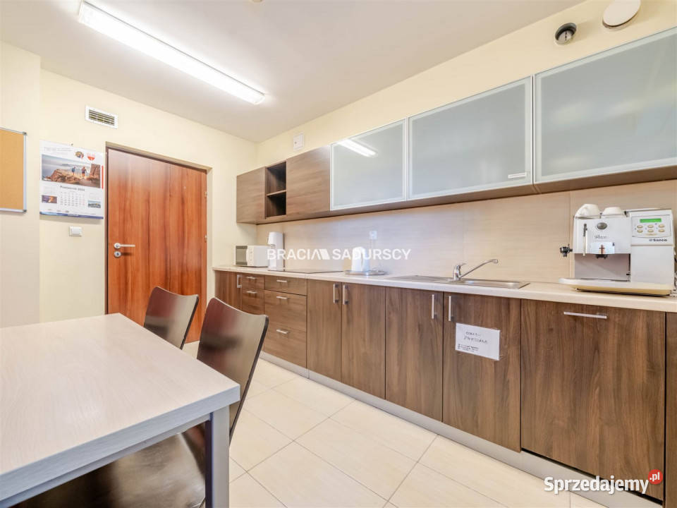 Lokal 269m2 Kraków Plac Bohaterów Getta