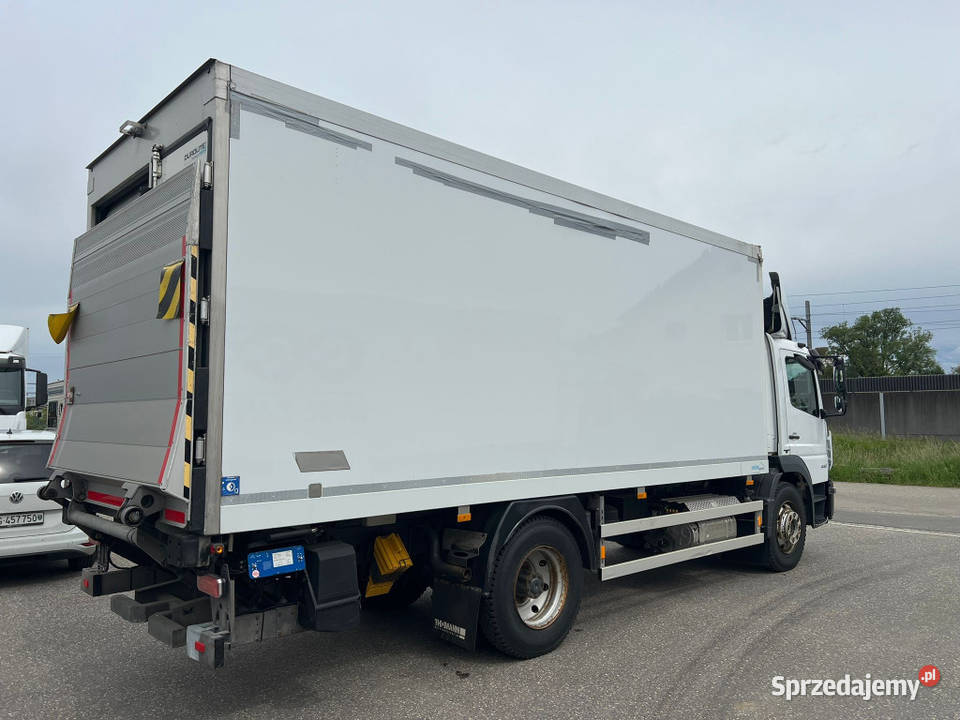 Chlodnia Mercedes Atego 1330 bezwypadkowy Warszawa sprzedam