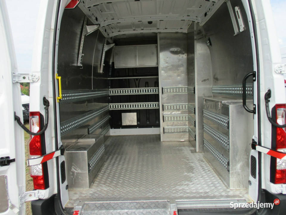 Renault Master 23 DCI 135 L2H2 FV23