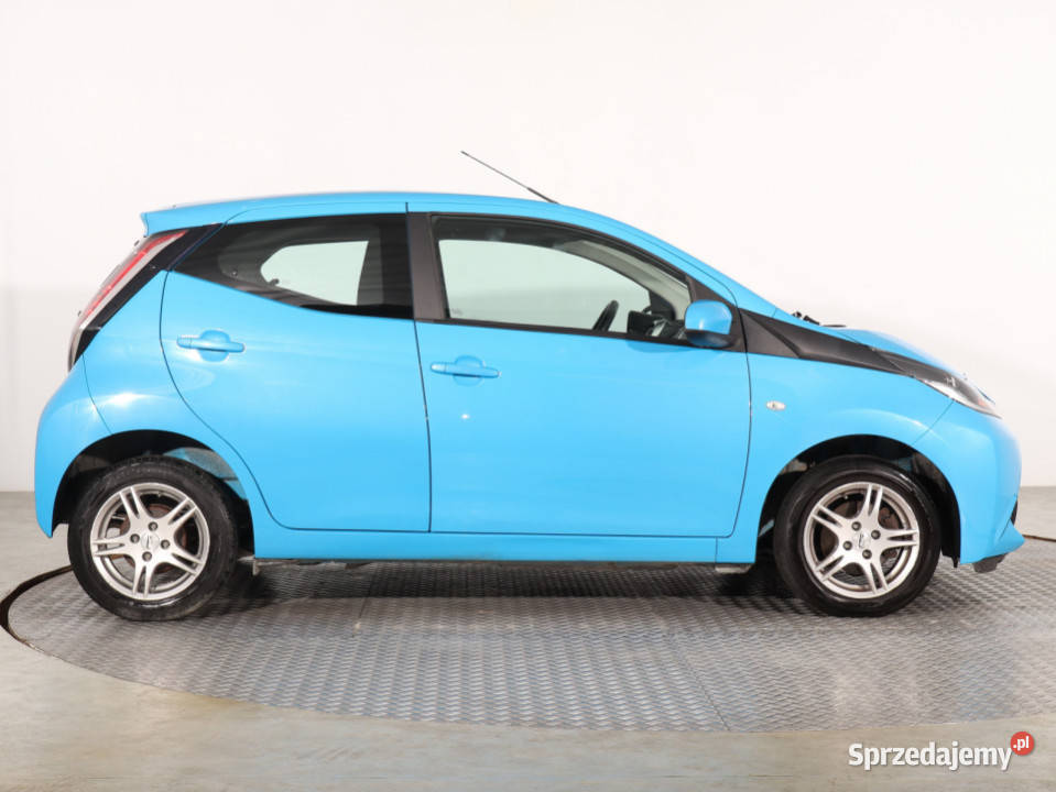 Toyota Aygo 10 VVTi Hatchback Katowice