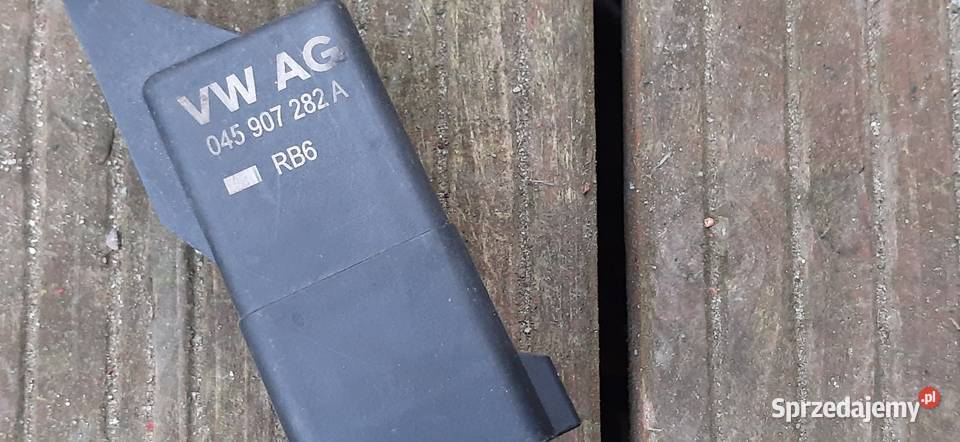 Seat Ibiza 6J przekaźnik świec żarowych sprzedam