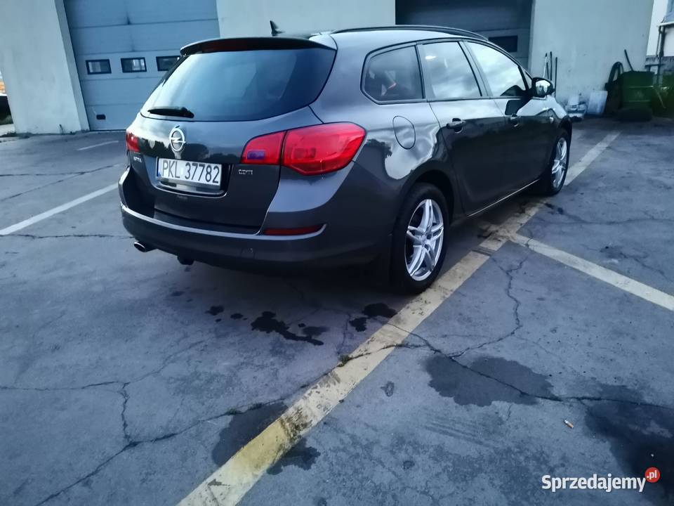 Auto w pelni sprawne niska Kłodawa sprzedam