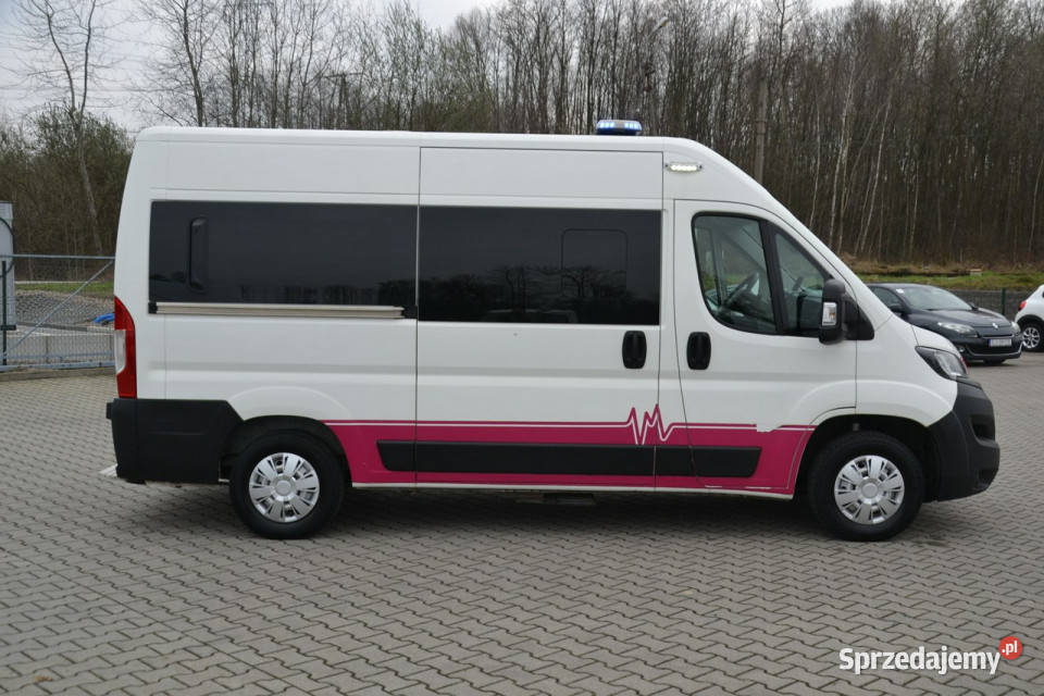 Peugeot Boxer 22 hdi 165 model 2022r ambulans Kęty