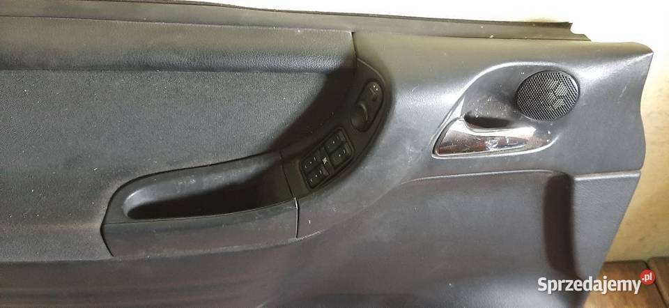 Boczek tapicerka drzwi Lewy przód Opel Zafira Włoszczowa