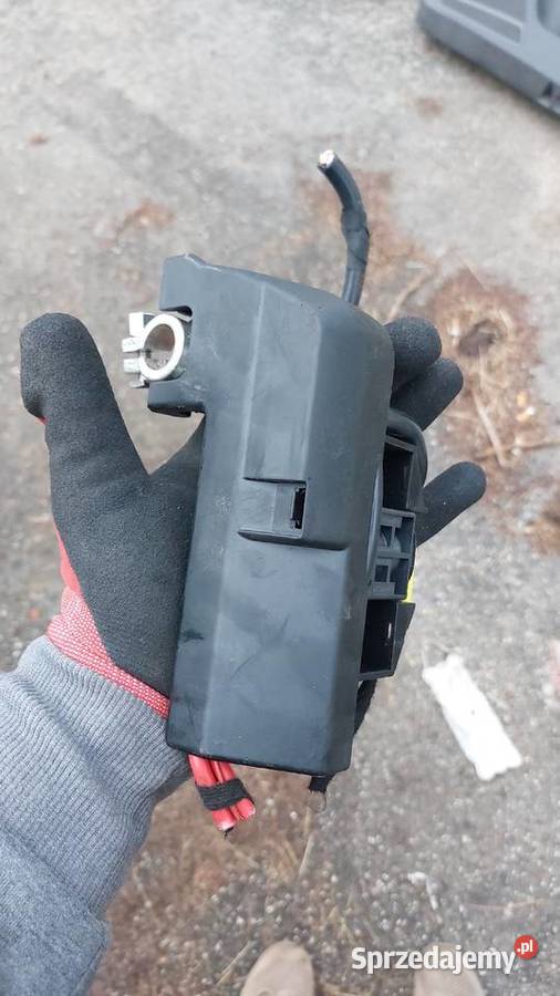 4f0915519 Klema pirotechniczna bezpiecznik Audi osobowe Sępólno Krajeńskie