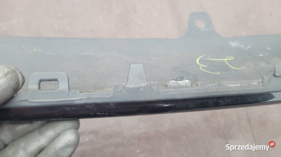 Toyota Auris II KOMBI LIFT DYFUZOR DOKŁADKA osobowe Ruda Śląska