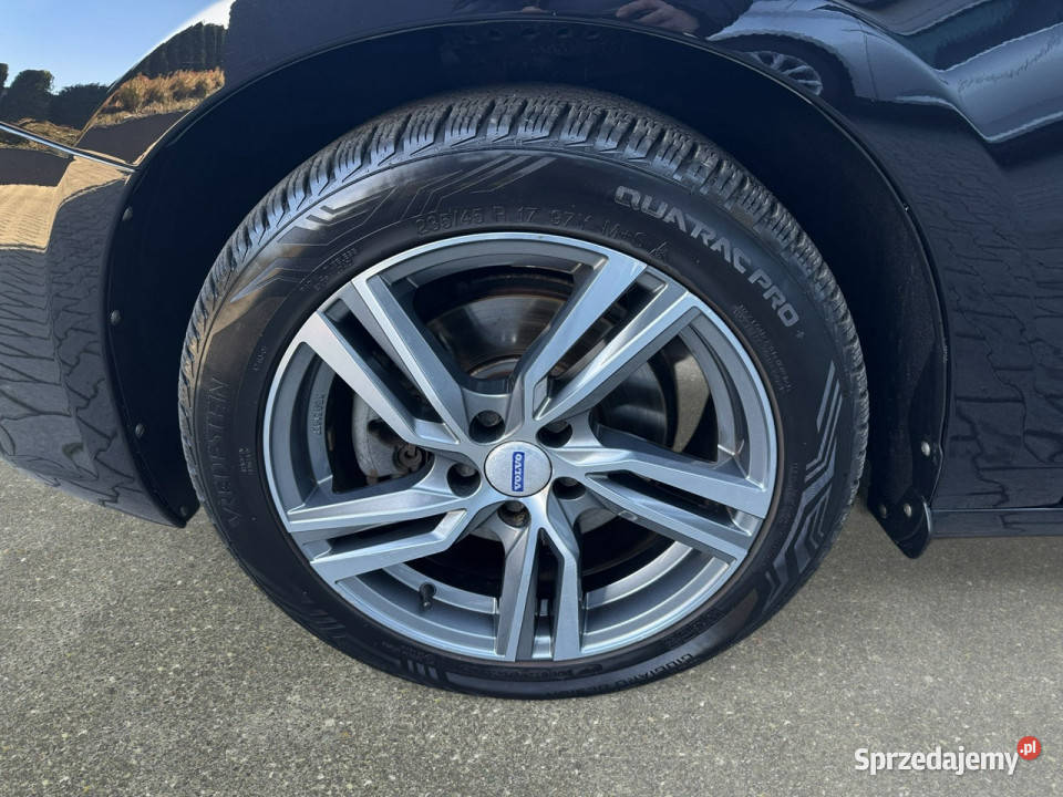 Volvo V60 20 D4 190 automat 2017 r HAK przebieg diesel V60 Myślenice sprzedam