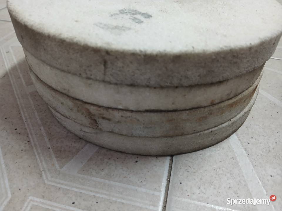 Tarcza szlifierska 200 x 32 x 20 mm kamień P60 Września