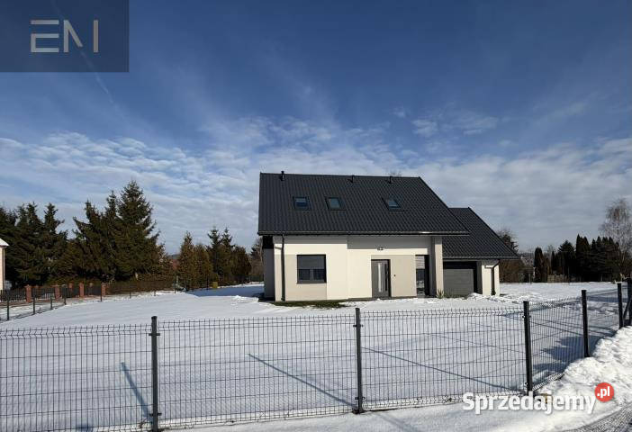 sprzedaży domu wolnostojącego 1171m2 Strzyżów 7344zł/m2