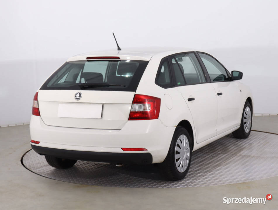 Skoda Rapid Spaceback 12 MPI manualna Piaseczno