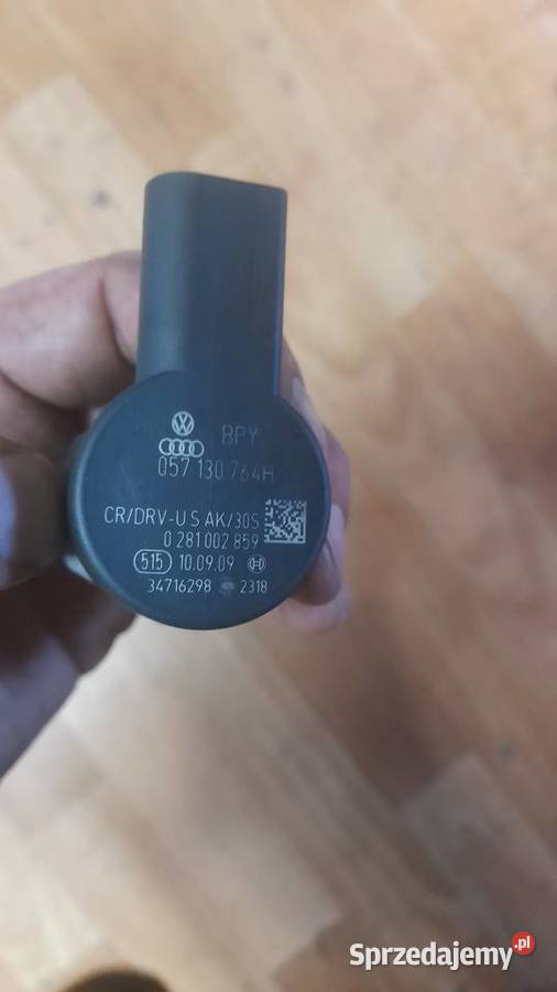 Zawór ciśnienia paliwa audi a4 b8 20 tdi 057 130 osobowe Karpacz sprzedam