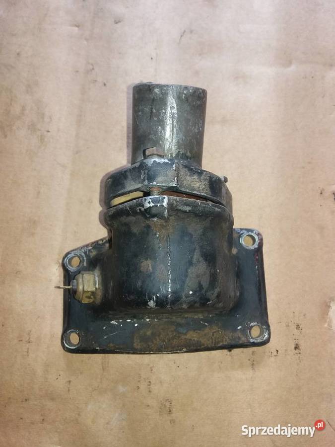 Obudowa korpus termostatu Ursus C 385 902 Tomaszów Lubelski