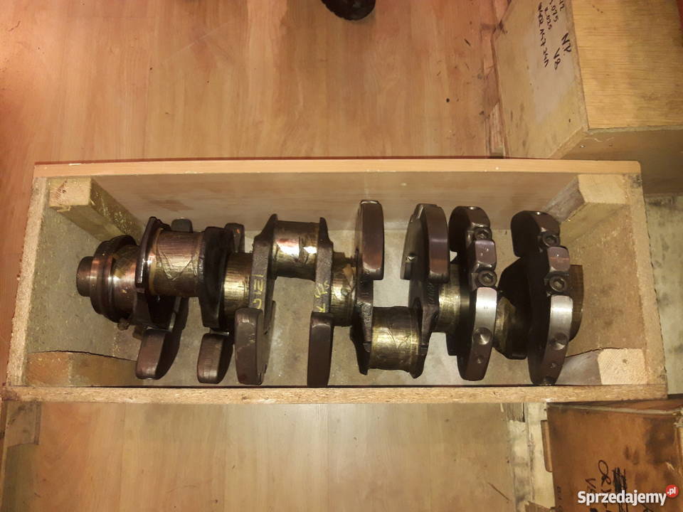 D402147241 V8 MERCEDES 1838 1735 1844 WAŁ Części samochodowe Częstochowa