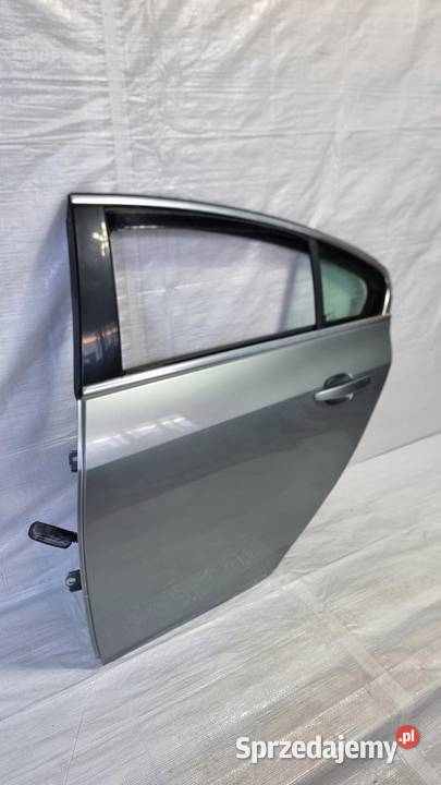 OPEL INSIGNIA A HB DRZWI TYŁ TYLNE LEWE Z179 Drzwi