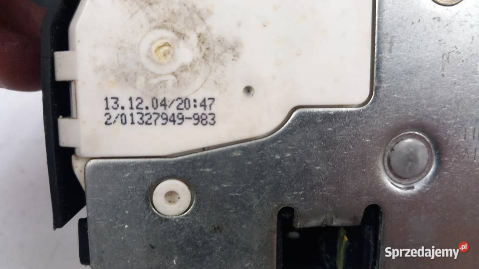 LAND ROVER FREELANDER L314 ZAMEK DRZWI TYŁ PRAWY Zbierkowo