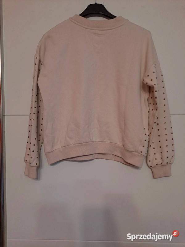 Bluza z dodatkami cekinami Bluzki i koszule Goszczanów sprzedam