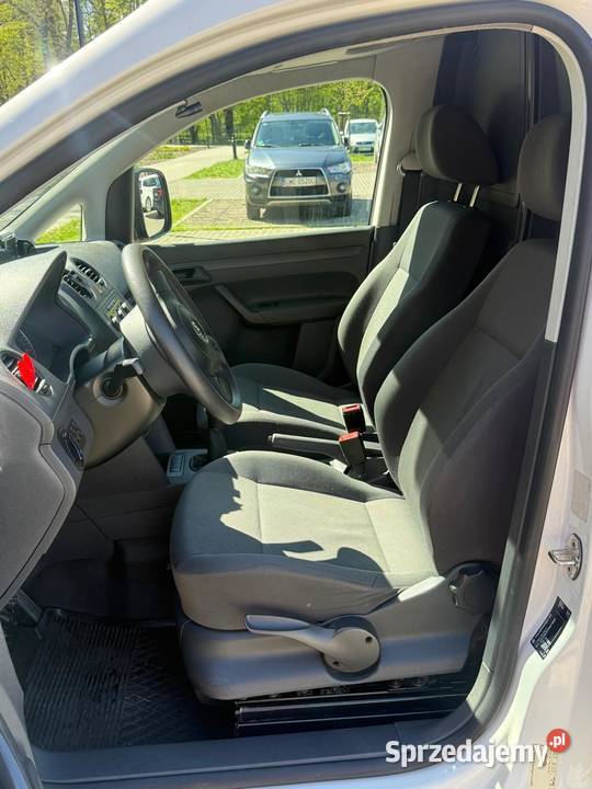 VW Caddy 16 TDi bezwypadkowy polski salon zarejestrowany w Polsce Wejherowo