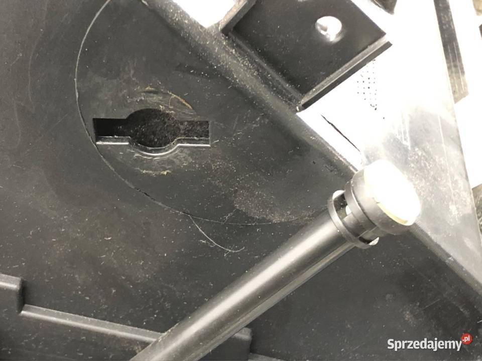 SCHOWEK PASAŻERA PORSCHE CAYENNE Hatchback 0210 osobowe