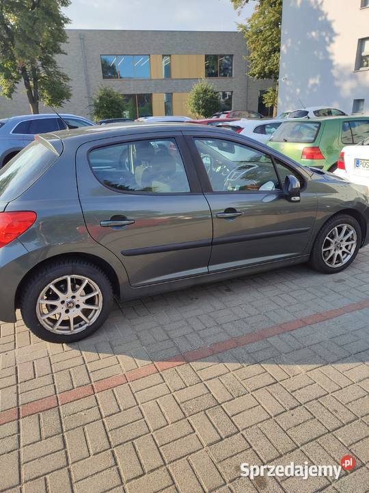 Peugeot 207 16 HDi 2007 r auto dużym serwisie Gołuchów sprzedam