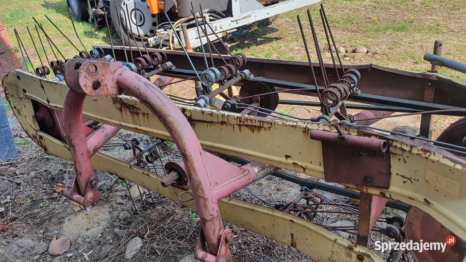 Przetrząsaczo zgrabiarka taśmowa Złoczew