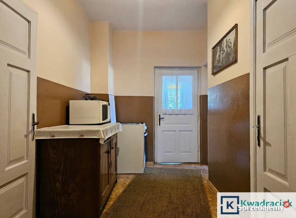 Dom wolnostojący 102m2 Krosno 33.62m2 sprzedam