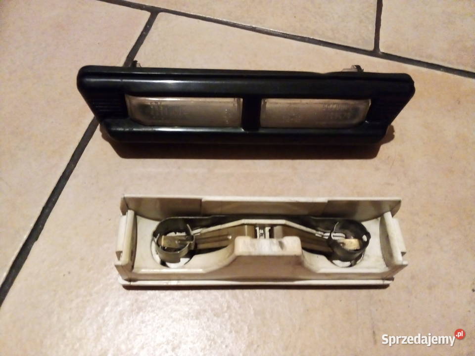Fiat126pSyrena lampka tablicy rejestracyjnej Leszno