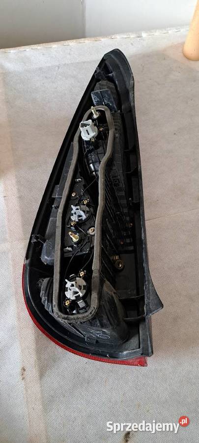 lampy do Toyota Yaris Verso z roku 2003 kujawsko-pomorskie sprzedam