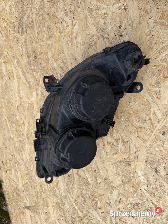 Lampa przód lewy Peugeot 307 Ostrów Wielkopolski
