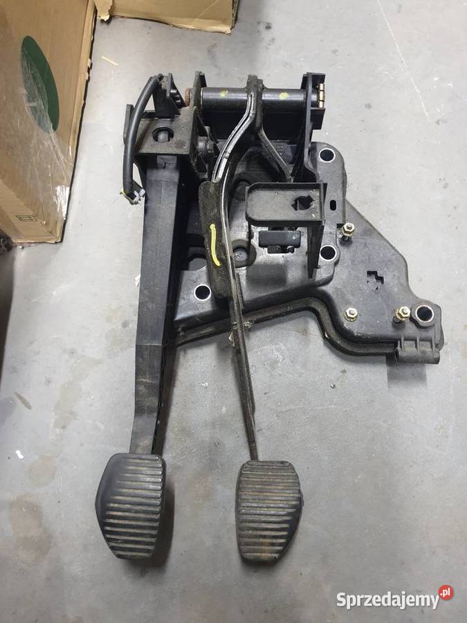 Pedały hamulca sprzęgła 407 C5 Sandomierz sprzedam