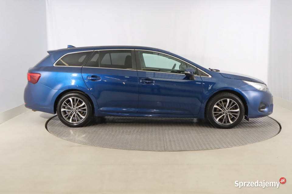 Toyota Avensis 20 D4D elektrycznie ustawiane fotele Zabrze sprzedam