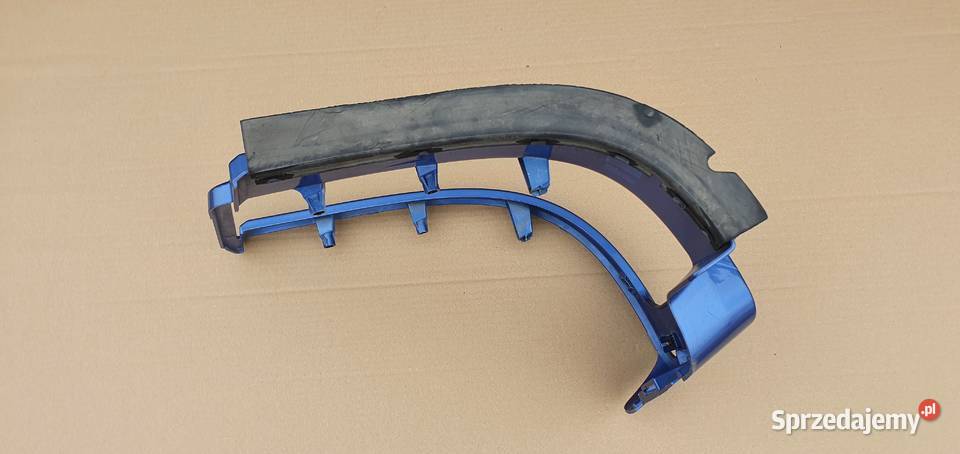 SCANIA R S NGS RAMKA OBUDOWA REFLEKTORA 2427876 Bieleń