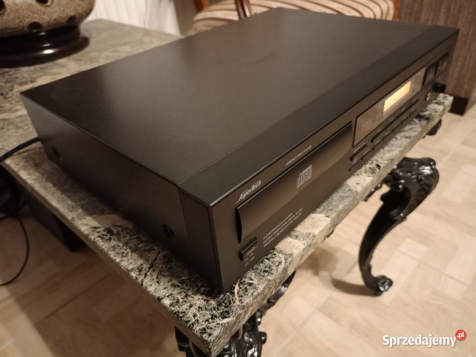 Odtwarzacz płyt CD SUPERTECH CD042RM