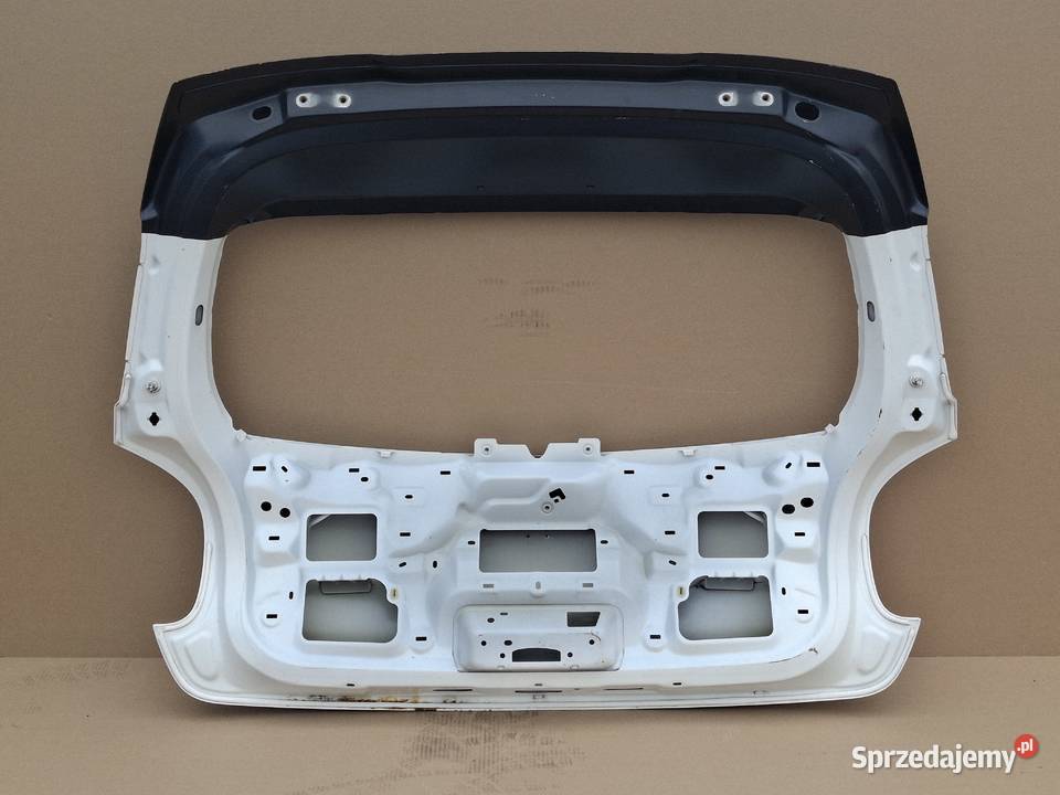 CITROEN C3 III KLAPA BAGAŻNIKA TYŁ 2016 Bieleń