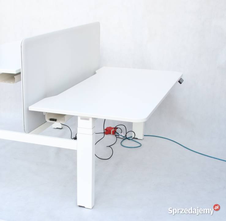 Biurko elektryczne Haworth 160170 dwa stanowiska Biuro Leszno