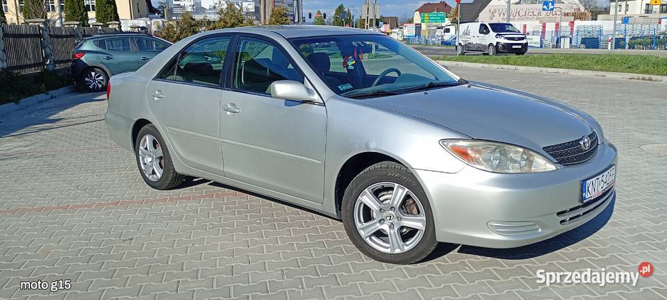 Toyota Camry xv30 24 benzyna gaz 2003 152KM