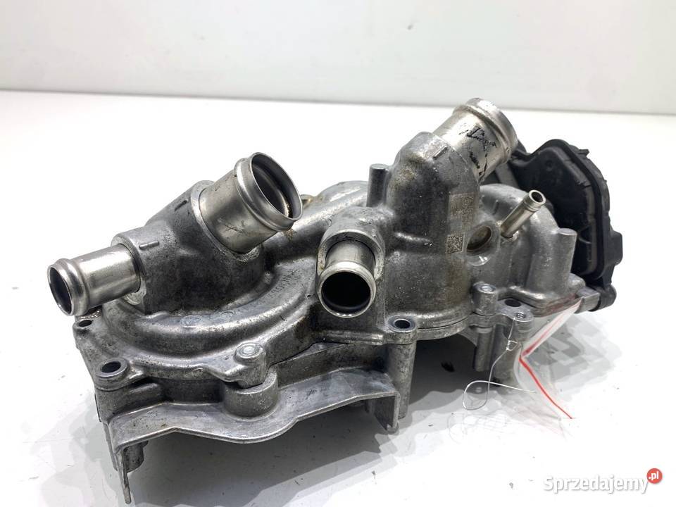 OBUDOWA TERMOSTATU POMPA WODY AUDI Q3 II podkarpackie