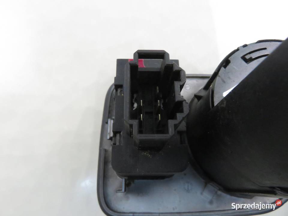 WŁĄCZNIK ŚWIATEŁ SEAT IBIZA IV 6J1941531A