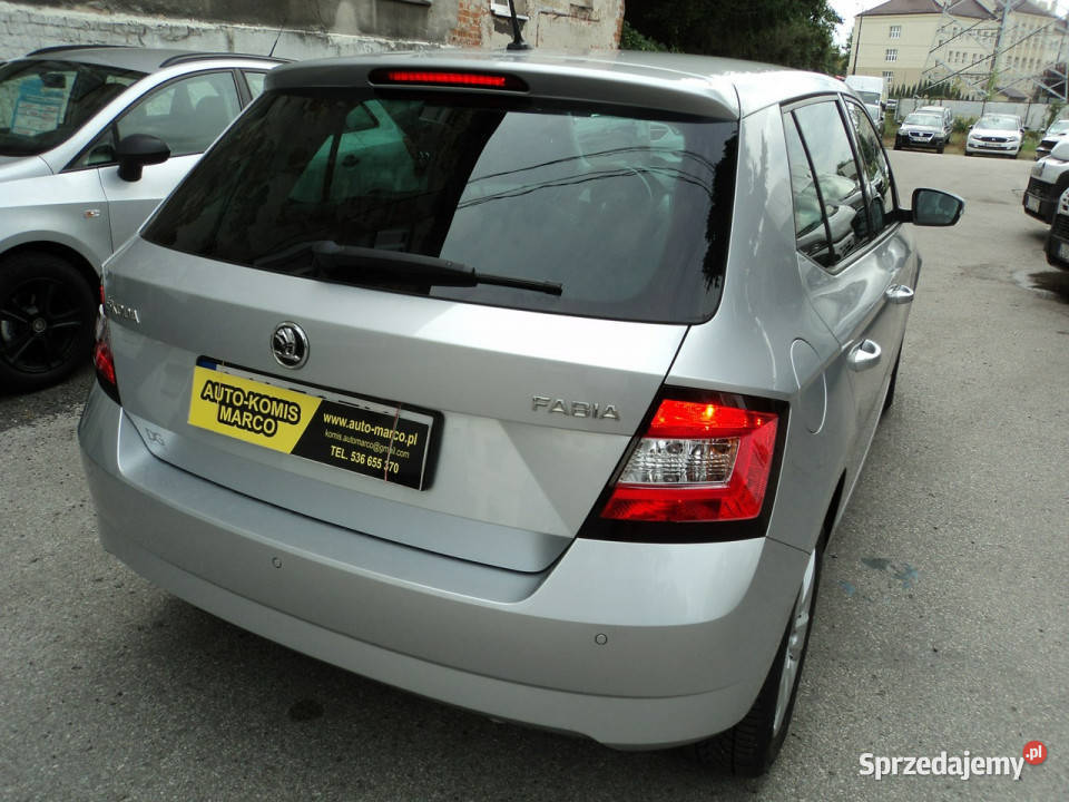 koda Fabia sprzedam ładną SKODE FABIE 10 B 75 czujnik zmierzchu