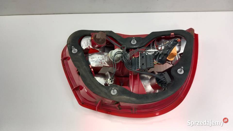 JAGUAR XTYPE KOMBI LAMPA TYŁ PRAWA Światła stop Zbierkowo