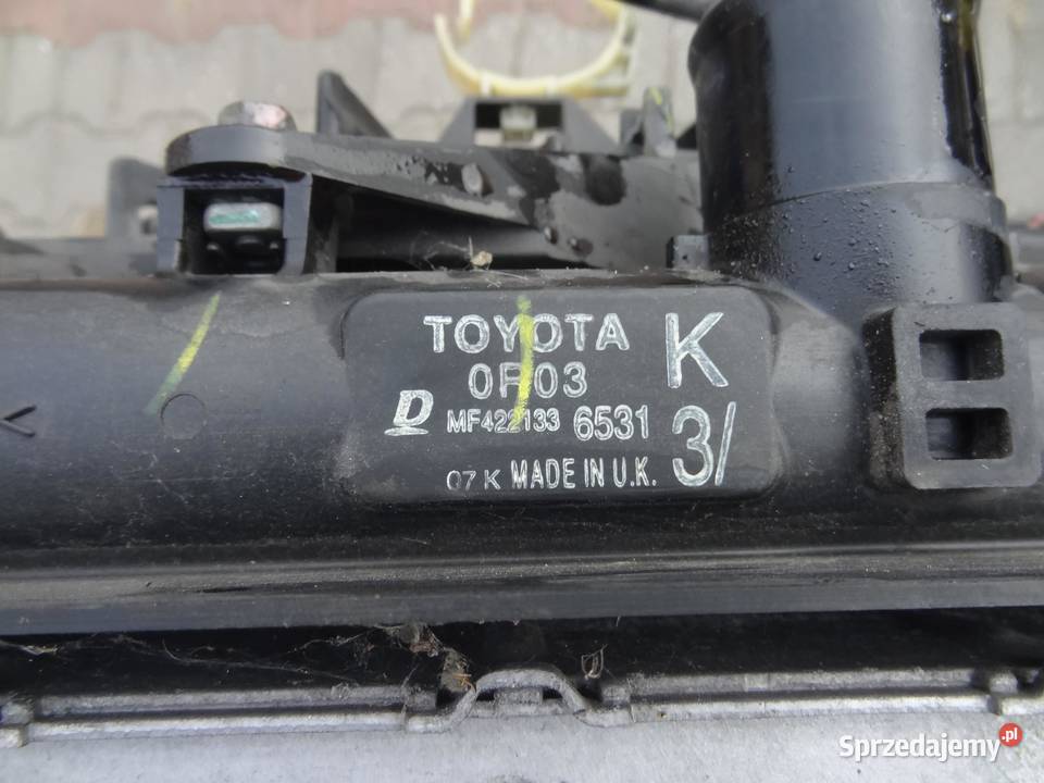 KOMPLET CHŁODNIC AURIS I 22 D JD1271002542 sprzedam